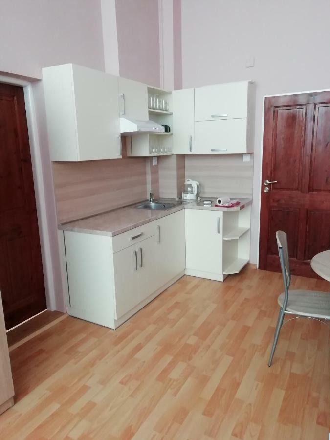 Apartman Lux Presov Exterior photo